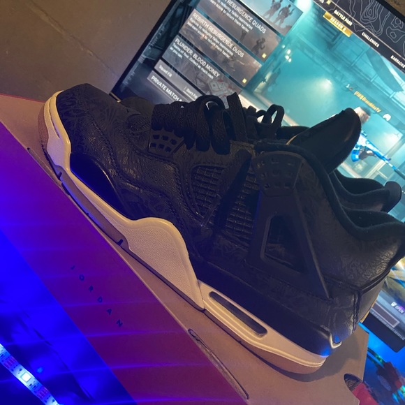 Jordan 4 SE black - Picture 5 of 6